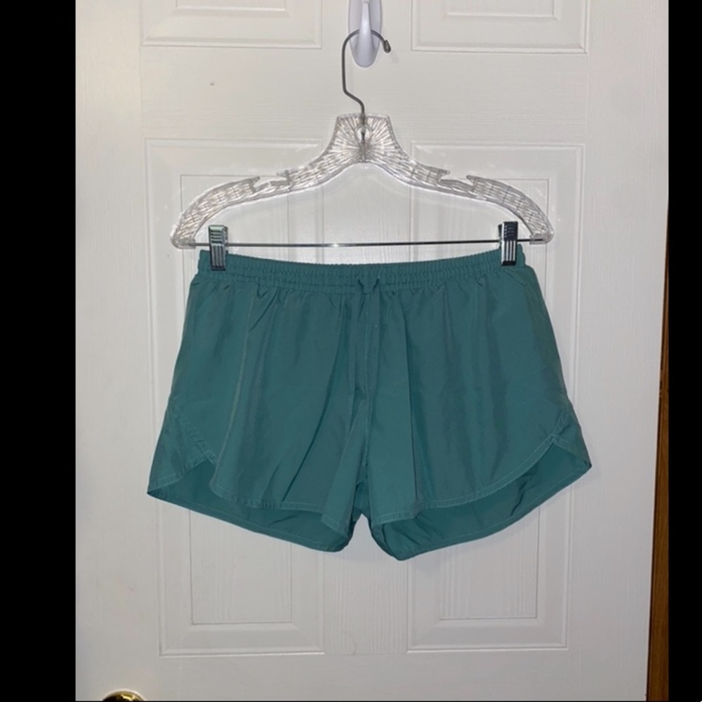 Old Navy SZ M Active Shorts